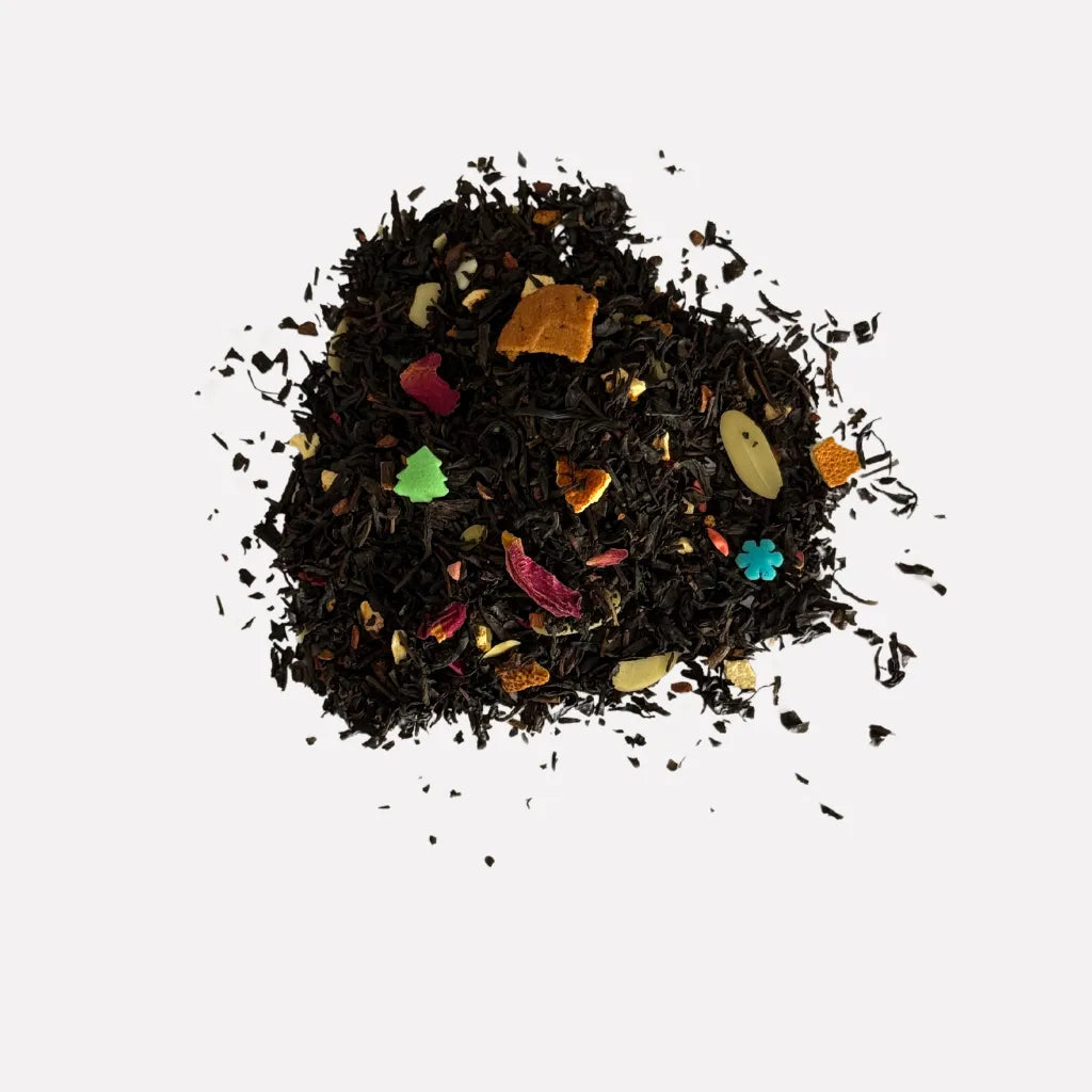 Christmas Spice, una infusión navideña con manzana, pasas, canela, jengibre, chocolate negro y cáscara de cacao, ideal para disfrutar en invierno.